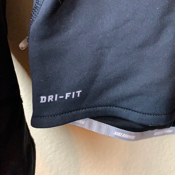 Women’s Nike Dry Fit zip up black jacket sz S - Picture 3 of 7